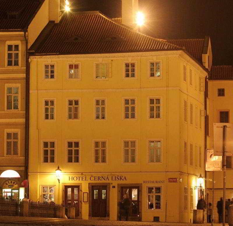 Hotel Cerna Liska Prag Exterior foto